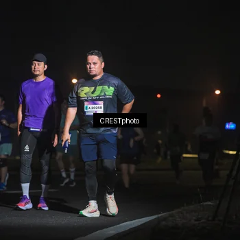 Runner Photo 7441750