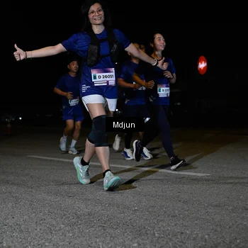 Runner Photo 7441756