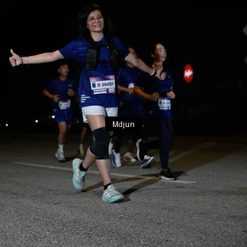 Runner Photo 7441757