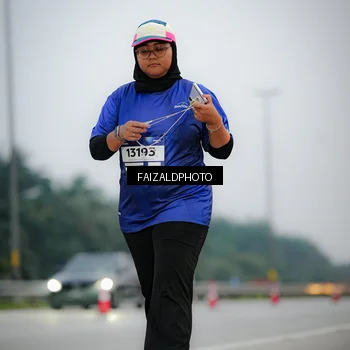 Runner Photo 7441760