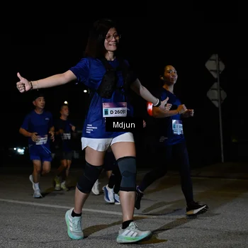 Runner Photo 7441762