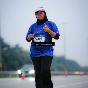 Runner Photo 7441770