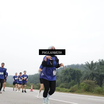 Runner Photo 7441789