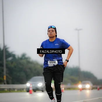 Runner Photo 7441793