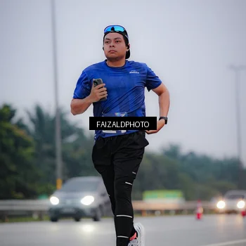 Runner Photo 7441795