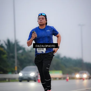 Runner Photo 7441797