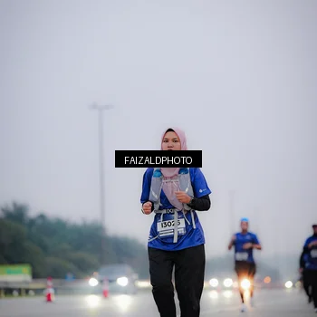 Runner Photo 7441813