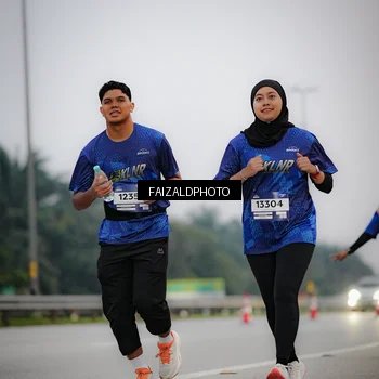 Runner Photo 7441840