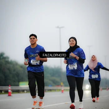 Runner Photo 7441843