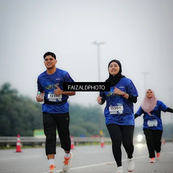 Runner Photo 7441845