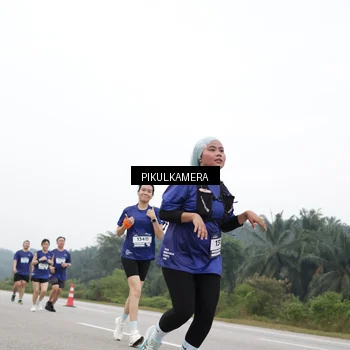 Runner Photo 7441852