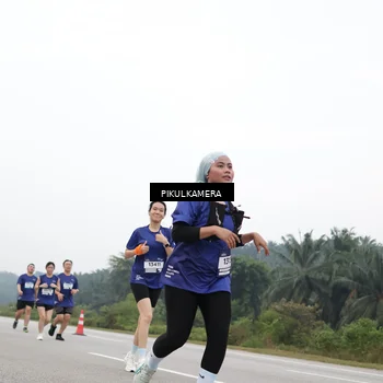 Runner Photo 7441861