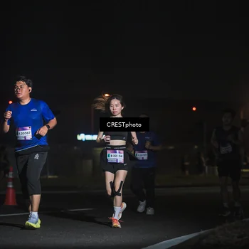 Runner Photo 7441898