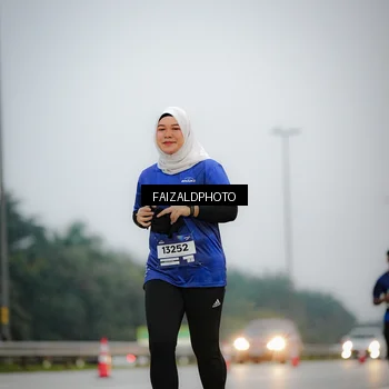 Runner Photo 7441909