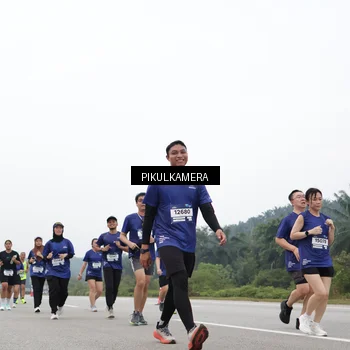 Runner Photo 7441918