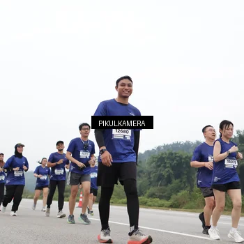 Runner Photo 7441957