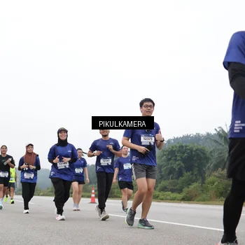 Runner Photo 7442004