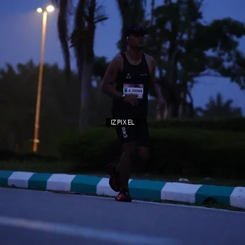 Runner Photo 7442011