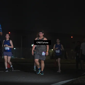 Runner Photo 7442024