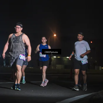 Runner Photo 7442042
