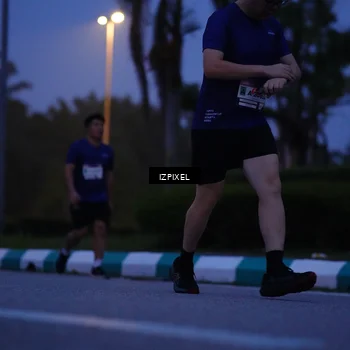Runner Photo 7442053