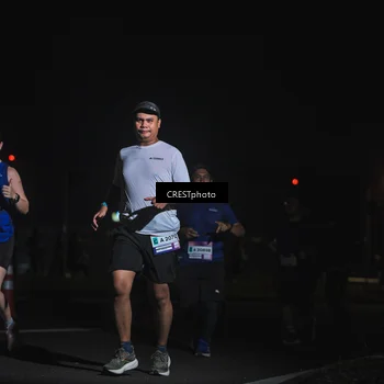 Runner Photo 7442056