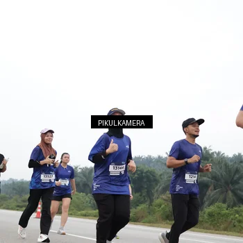 Runner Photo 7442067