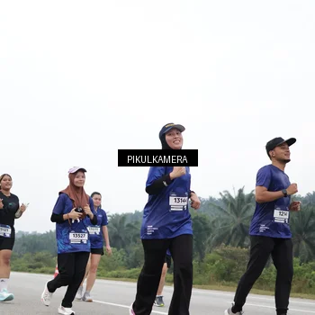 Runner Photo 7442092