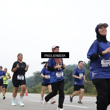 Runner Photo 7442094