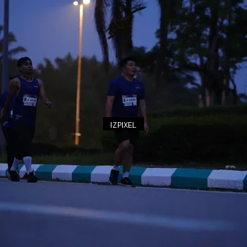 Runner Photo 7442096