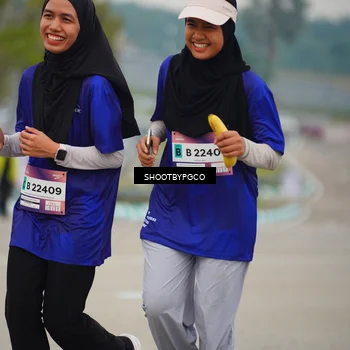 Runner Photo 7442104