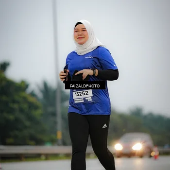 Runner Photo 7442117