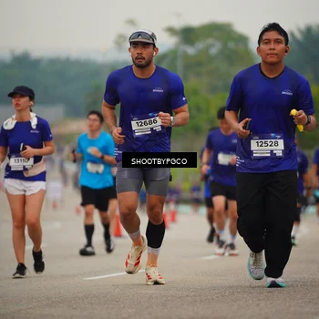 Runner Photo 7442133