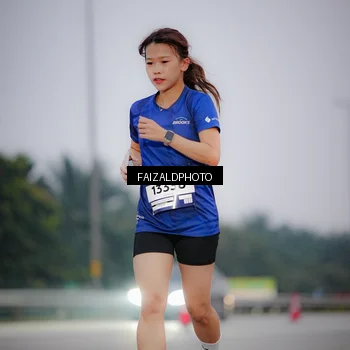 Runner Photo 7442152