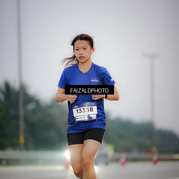 Runner Photo 7442155