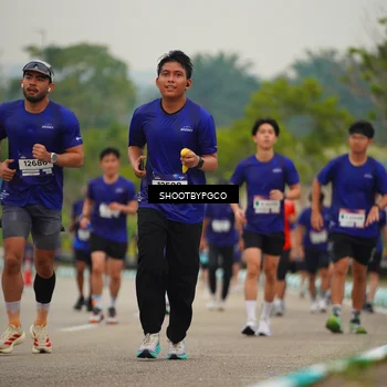 Runner Photo 7442171