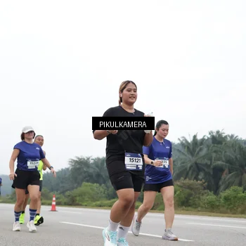 Runner Photo 7442173