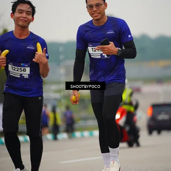 Runner Photo 7442201