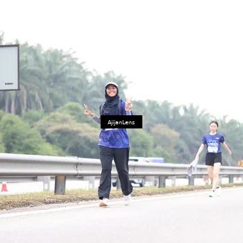 Runner Photo 7442207