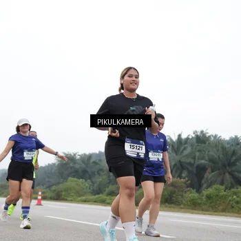 Runner Photo 7442211
