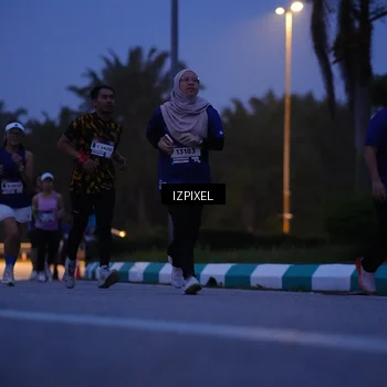 Runner Photo 7442214