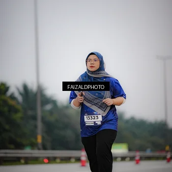 Runner Photo 7442221