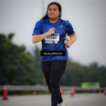 Runner Photo 7442237
