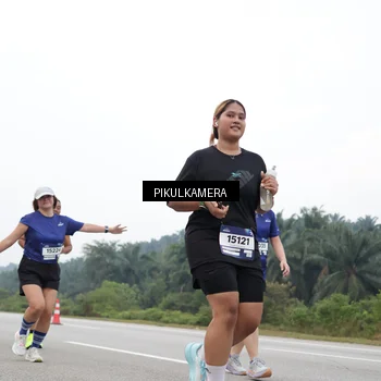 Runner Photo 7442252