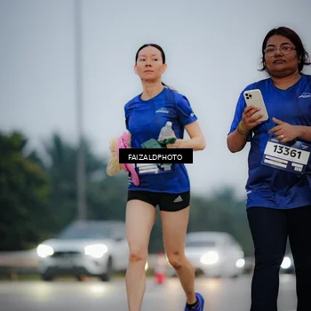 Runner Photo 7442276
