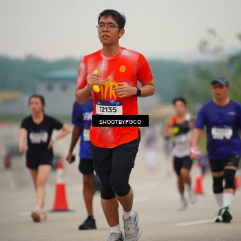 Runner Photo 7442291