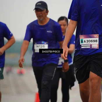 Runner Photo 7442293