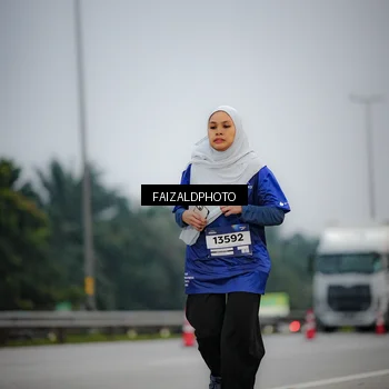 Runner Photo 7442297