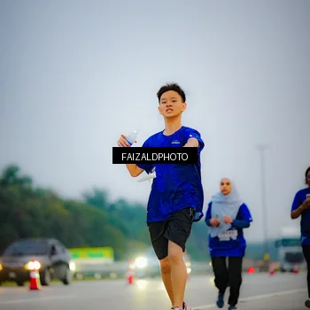 Runner Photo 7442315