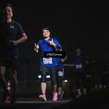 Runner Photo 7442323